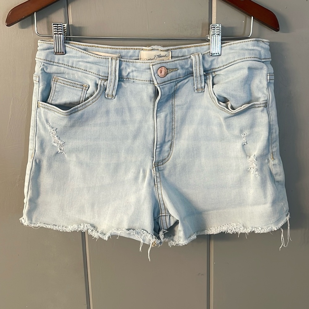 Universal Thread Shorts  Cut Off Denim Boho Festival Grunge Coastal Cowgirl Sz 8
